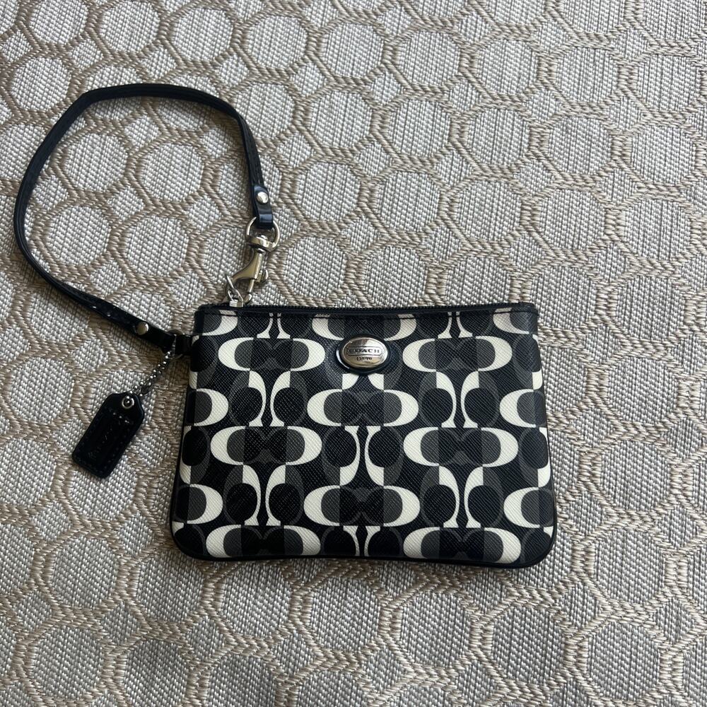 Coach Op Art Signature Wristlet Black Gray White Zip Clutch Coated Canvas NEW!